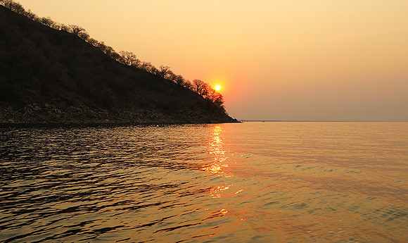 Sunset - Lake Kariba - Matusadona NP