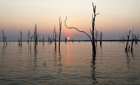 Sunset - Lake Kariba - Matusadona NP
