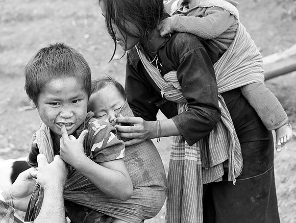 Myanmar : Shan children (near Kengtung)