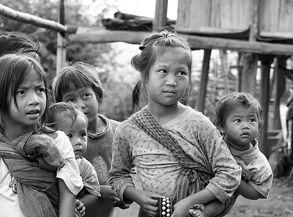Myanmar : Shan children (near Kengtung)