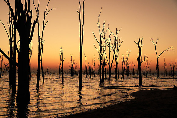 Lake Kriba before sunrise