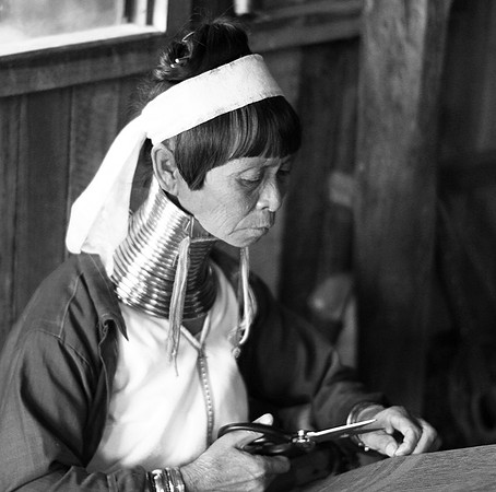 Kayan woman  - near lake Inle