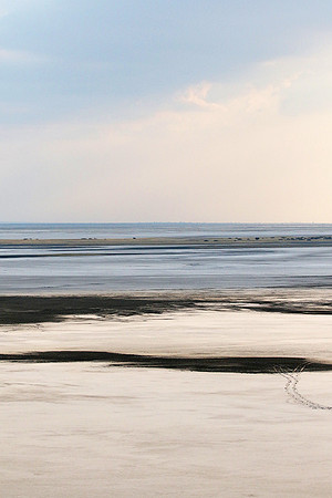 Helicopter flight over Sua Pan
