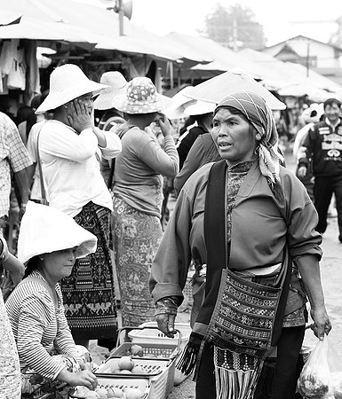 Street market - Kengtung