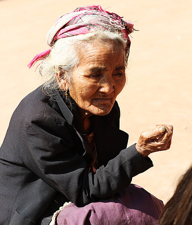 Kamu ethnic group at Muang La