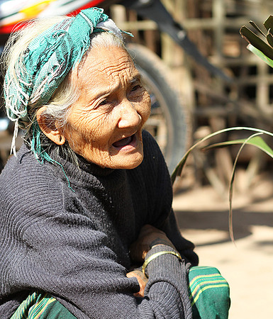 Kamu ethnic group at Muang La