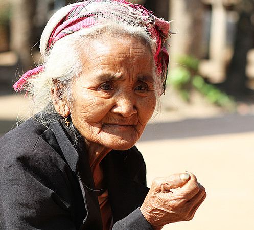 Kamu ethnic group at Muang La