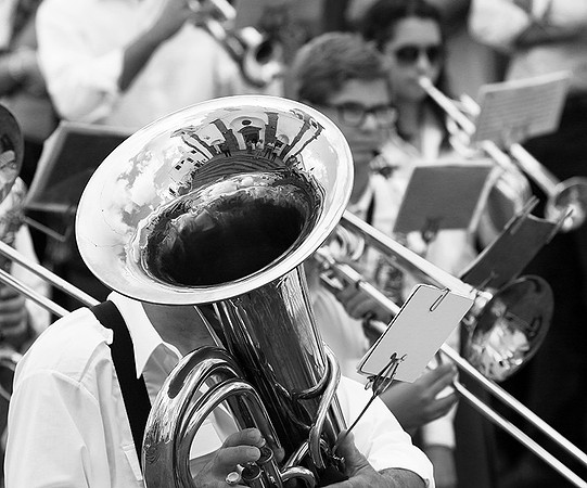Portugal : brass-band in the streets of Monsaraz