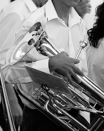 Portugal : brass-band in the streets of Monsaraz