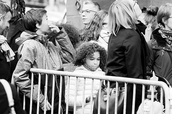 France : queuing in front of the cathedral