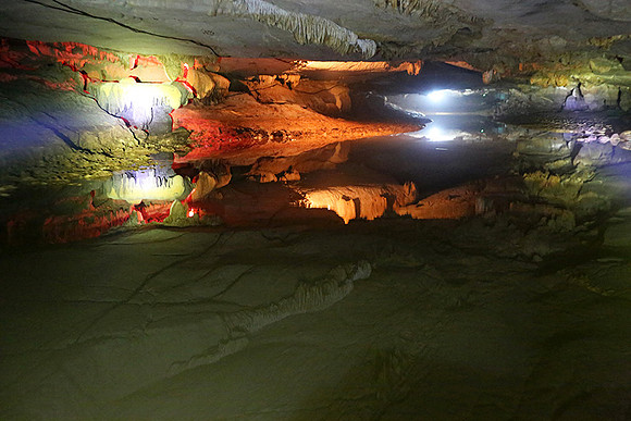 Cave at Halong Bay - Vietnam