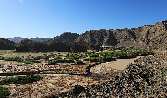 skeleton coast