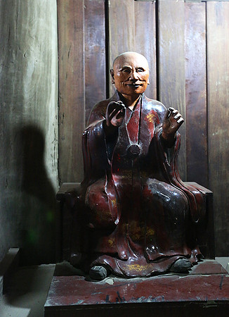 Vietnam - pagoda But Thap